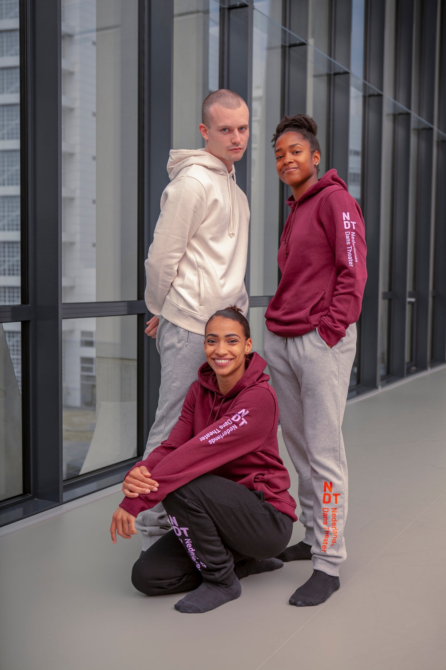 NDT HOODIE BURGUNDY (UNISEX)