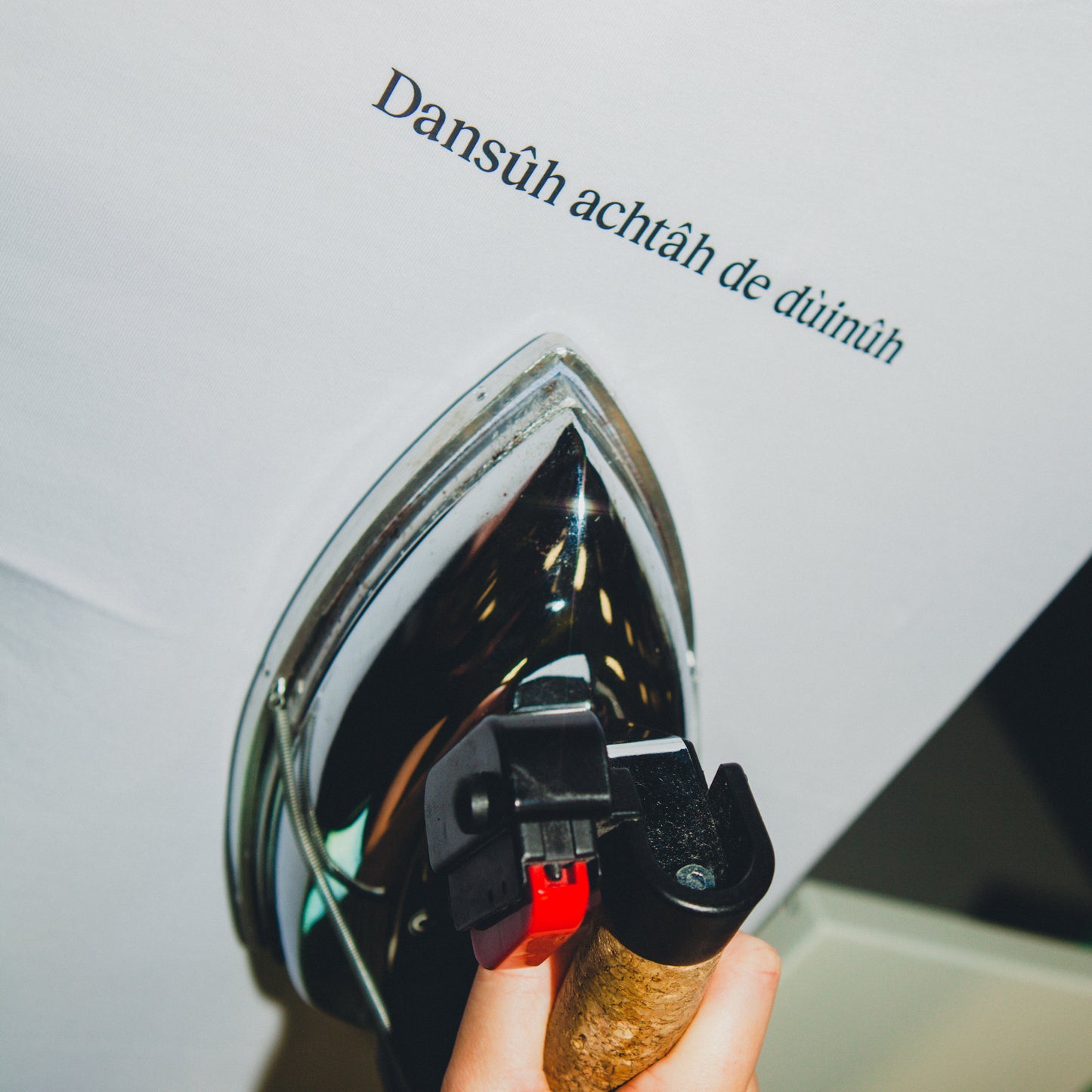 T-shirt dansûh achtâh de dùinûh