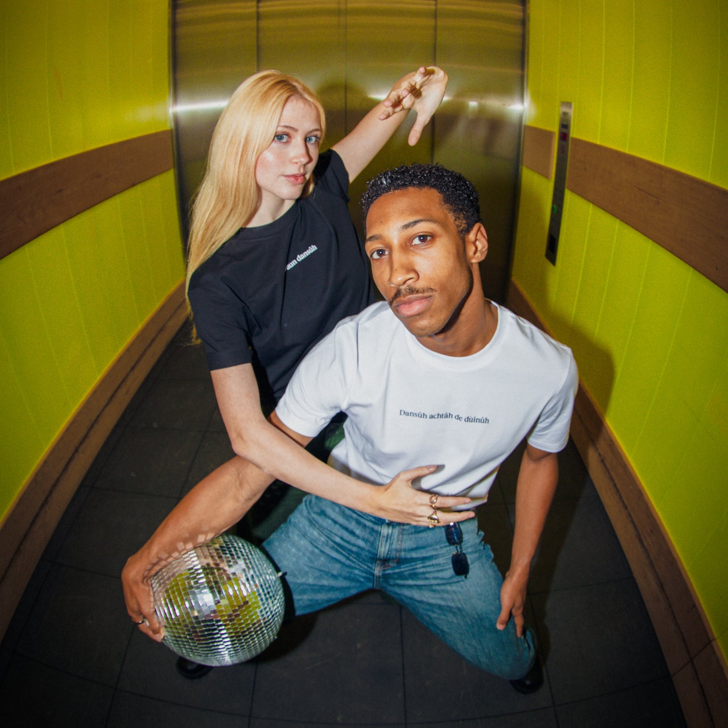 T-shirt gewaun dansûh